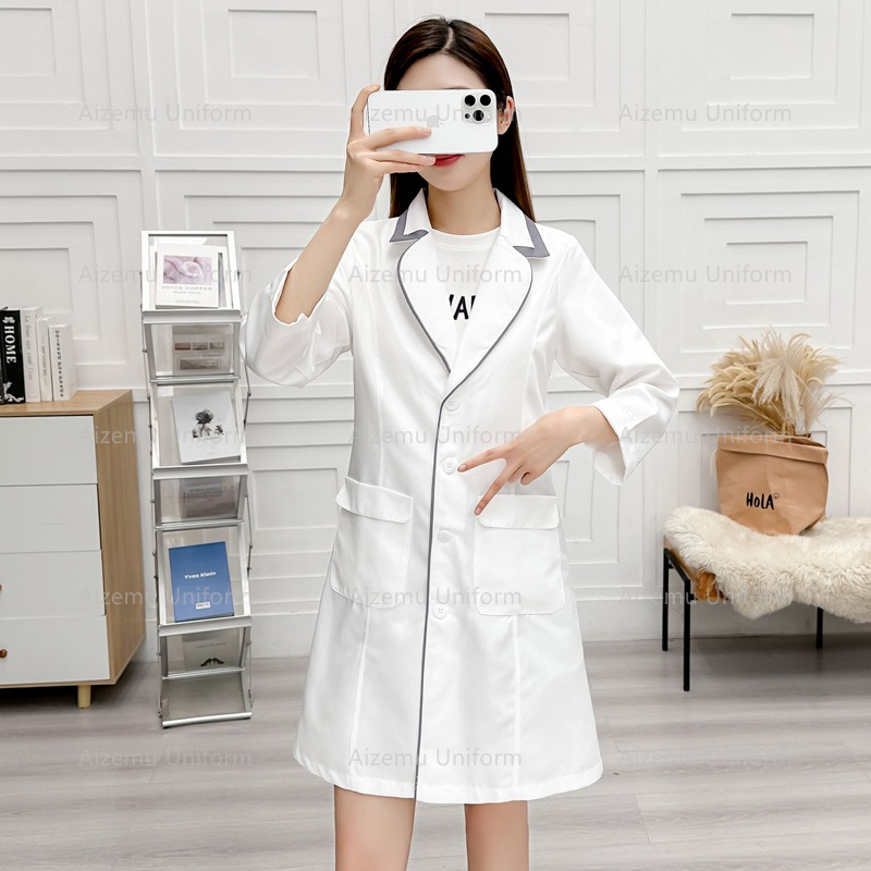 زي تجميل أسود مع رداء التجميل  - مراجعة Medical Lab Logo وسعره