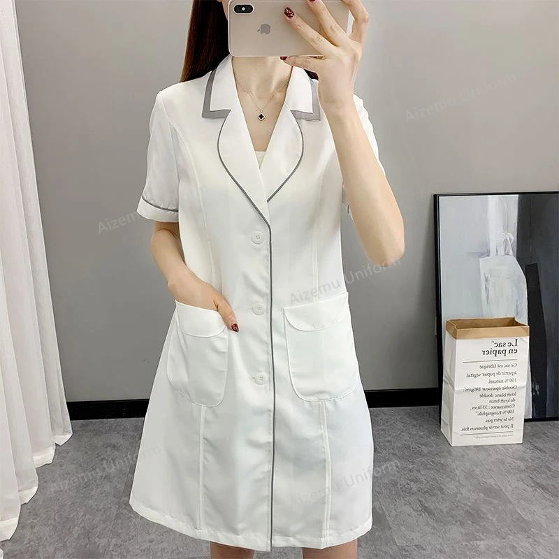 زي سبا قصير للسيدات بشعار ملاب - مراجعة Medical Lab Logo وسعره